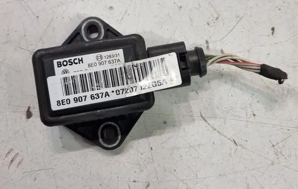 Audi A6 S6 C5 4B ESP acceleration yaw rate sensor 8E0907637A