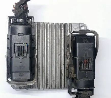 Opel Corsa C Engine control unit/module 12237450 HSFI25 DXKB