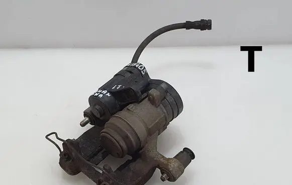 Volkswagen Tiguan Rear brake caliper 3Q0615405