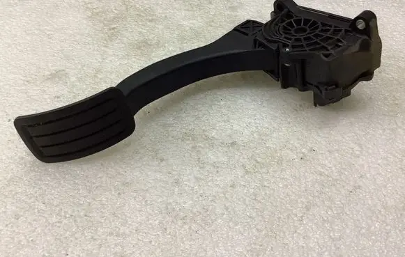 Citroen C4 II Picasso Accelerator throttle pedal 86ET40 0280755269 0381791