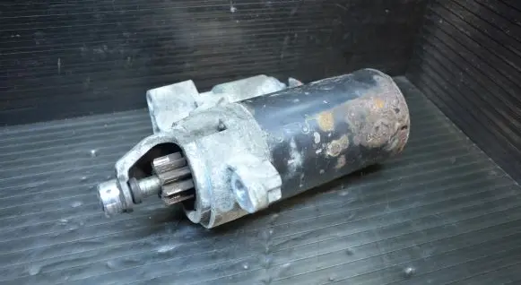 Audi A4 S4 B8 8K Starter motor