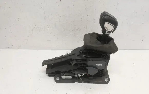 Volvo S90, V90 Gear shifter/selector 32240020