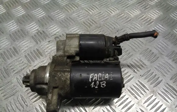 Skoda Fabia Mk1 (6Y) Starter motor 02T911023G