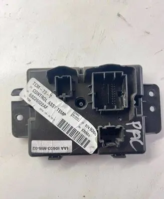 Chrysler Pacifica Air conditioning/heating control unit P68226022AF 63270 TDA291106E0191