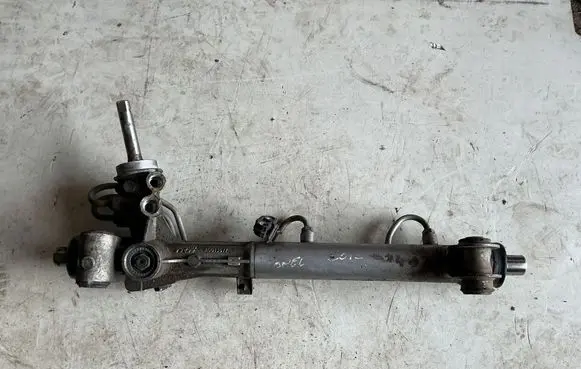 Opel Meriva B Steering rack A0013677