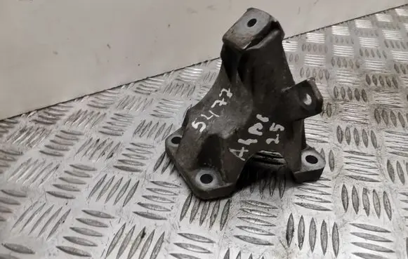 Audi A4 S4 B6 8E 8H Engine mounting bracket 8E0199308J
