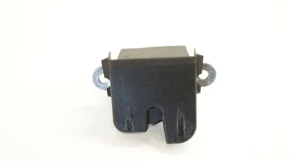 Volkswagen Scirocco Tailgate/trunk/boot lock/catch/latch 1K8827505CACR