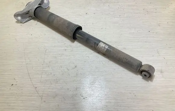 Volvo XC40 Rear shock absorber/damper 32221649