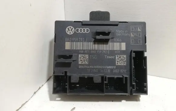 Audi A4 S4 B8 8K Door control unit/module 8K0959792J
