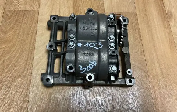 Saab 9-3 Ver2 Oil pump 573814 GF4808