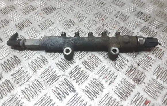 Ford Transit Fuel main line pipe