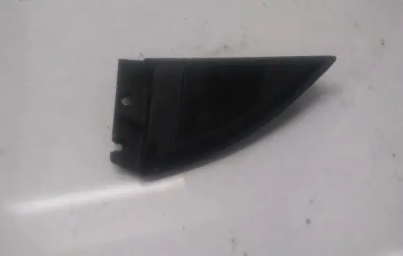 Side speaker trim/cover
