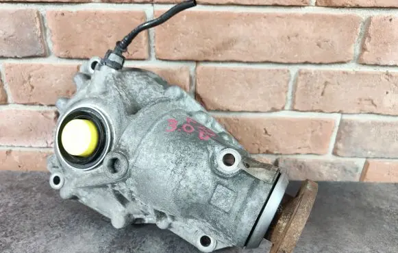 BMW 1 F20 F21 Rear differential 7591995