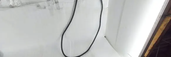 Audi Q2 - Trunk rubber seal (body) 81A827705