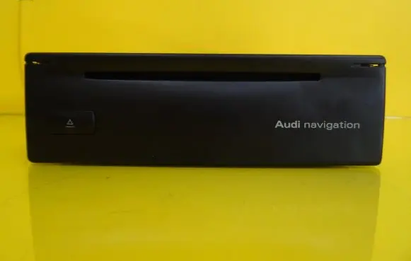 Navigation unit CD/DVD player
