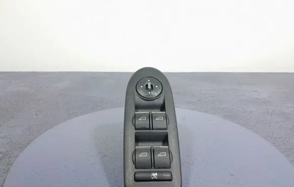 Ford Kuga I Electric window control switch 9M5T14A132AA