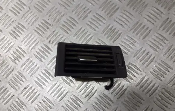 Audi A4 S4 B6 8E 8H Dashboard side air vent grill/cover trim 8E0820901F