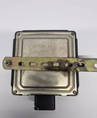 Chrysler Sebring (JS) LP gas control unit module DE8170303
