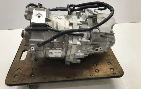Ford Mustang Mach-E Electric car motor LJ987P261BA LJ9P7B000BA