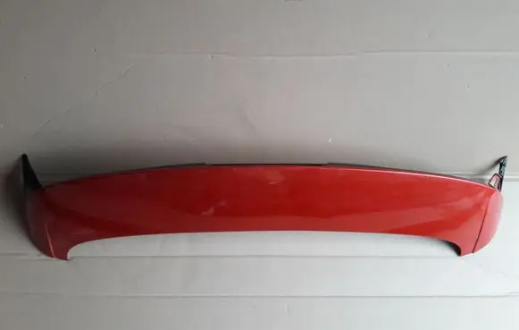 Tailgate/trunk spoiler