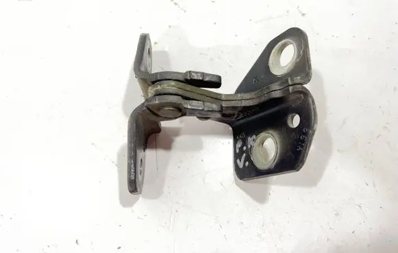 Dodge Durango III Front door upper hinge