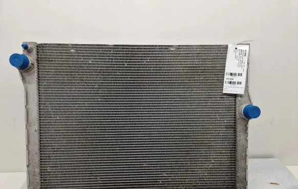 BMW 6 F12 F13 Coolant radiator 17117570095-02