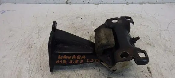 Nissan Navara D40 Engine mount vacuum valve 