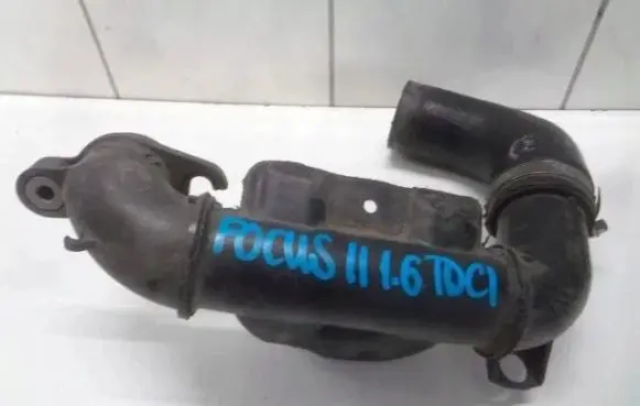 Ford Focus Coolant pipe/hose 
