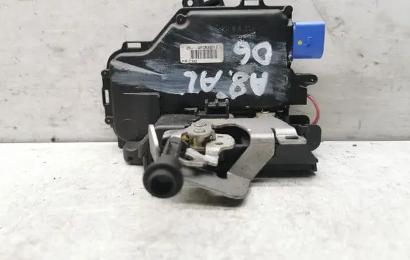 Audi A8 S8 D3 4E Rear door lock 4E0839016