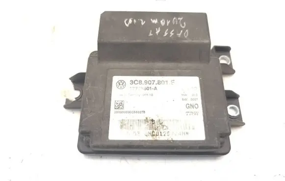 Volkswagen PASSAT B6 Hand brake control module 3C8907801E 17767601A