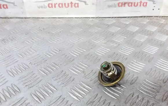 Audi A4 S4 B7 8E 8H Thermostat/thermostat housing 03G121113