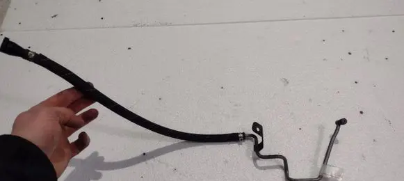 Mercedes-Benz S W222 Coolant pipe/hose 