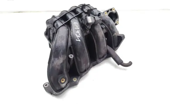 Suzuki SX4 Intake manifold