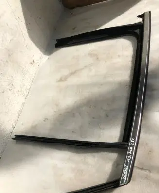 Mercedes-Benz GLA H247 Rubber seal rear door window/glass A2477354300