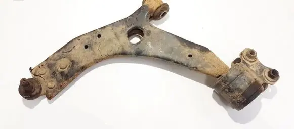 Ford Focus Front lower control arm/wishbone