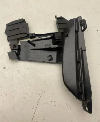 Audi A7 S7 4K8 Air intake duct part 4K8121763F 23900