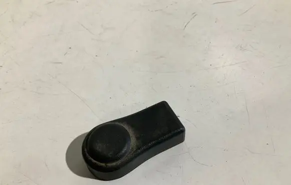 Mercedes-Benz E W211 Front driver seat rail trim A2119191720