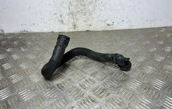 Peugeot 5008 II Engine coolant pipe/hose