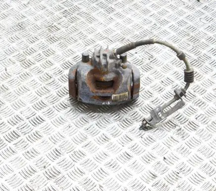 Peugeot 5008 Front brake caliper