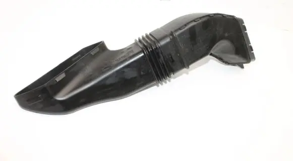 Jaguar XE Air intake duct part GX739A675BB