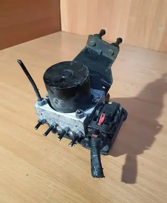 Volkswagen Polo IV 9N3 ABS Pump 6Q0907379BC