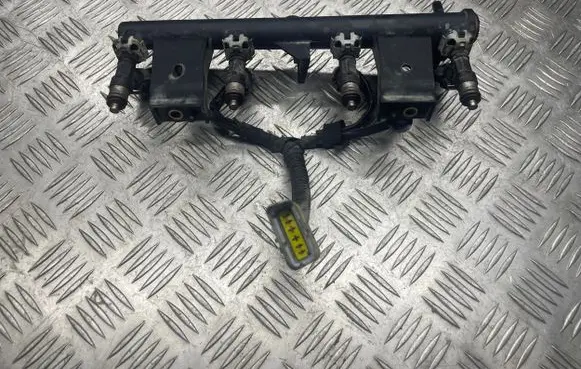 Peugeot 307 Fuel main line pipe 9650764780