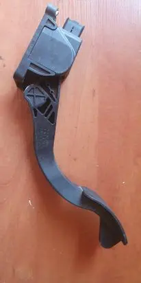 Citroen C4 Grand Picasso Accelerator throttle pedal F00C3E2038