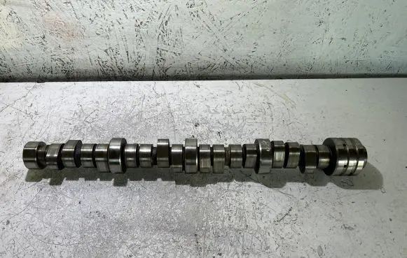 Dodge Challenger Camshaft 
