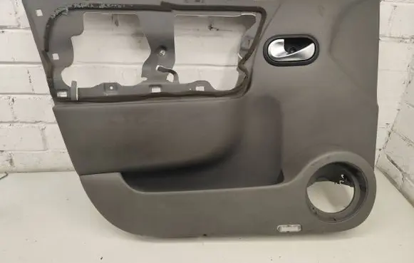 Renault Scenic II - Grand scenic II Front door card panel trim 8200250589 8200460868 4767676