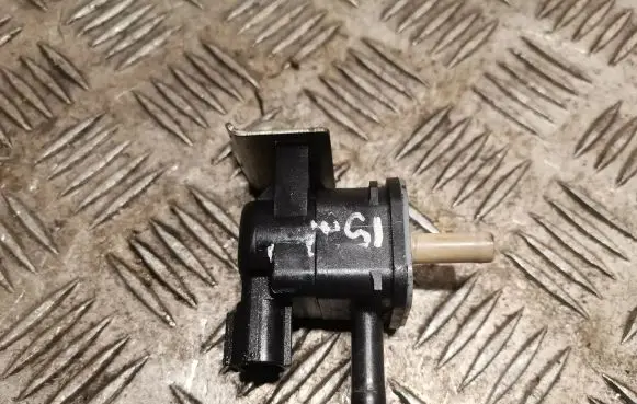 Lexus IS 220D-250-350 Turbo solenoid valve 9091012276