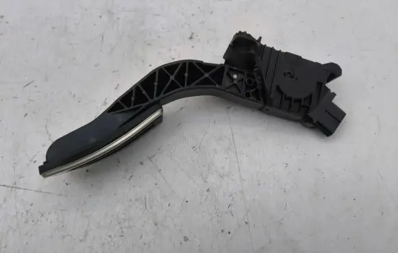 Audi A1 Accelerator throttle pedal 2q2723503