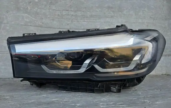 BMW 5 G30 G31 Headlight/headlamp MDE15076A 5A388C302 1EX2640
