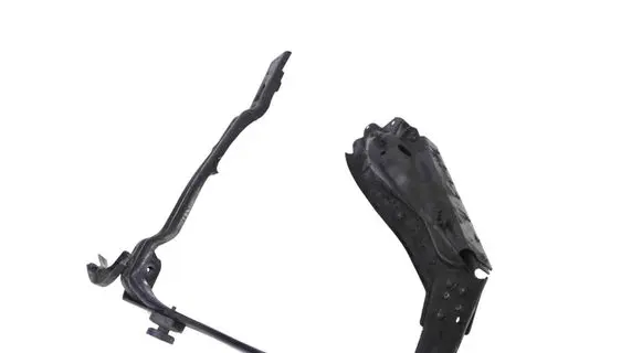 Mercedes-Benz R W251 Headlight/headlamp mounting bracket