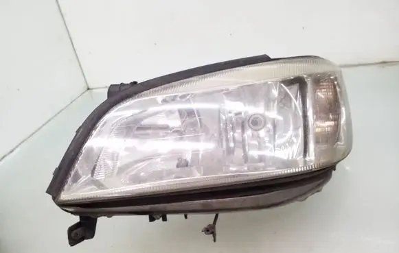 Opel Zafira A Headlight/headlamp 89100054
